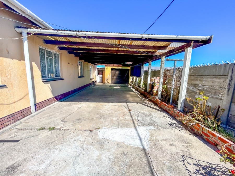 3 Bedroom Property for Sale in Kensington Western Cape